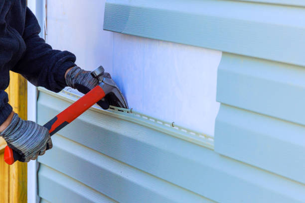 Reliable Siding Repair contractor in Fairfax, MN by Creative Siding